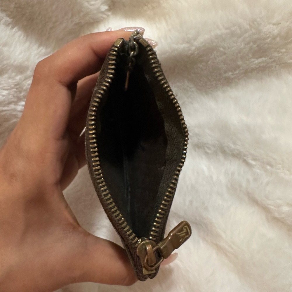Checkered Key Pouch - Picture 3 of 3